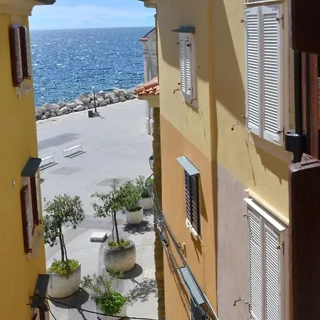 Nada Piran